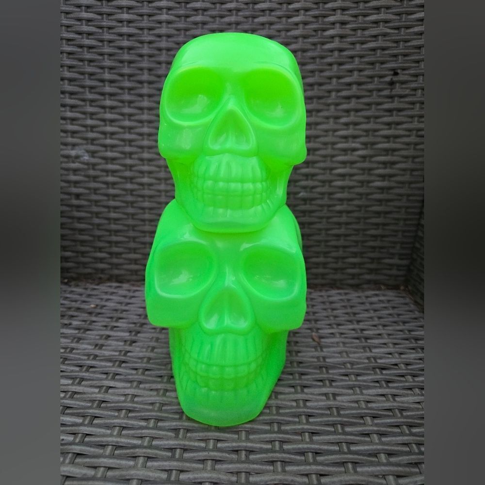 New Plastic Blacklight Glow Stacked Skulls 10" Figurine Hyde & EEK Boutique Neon